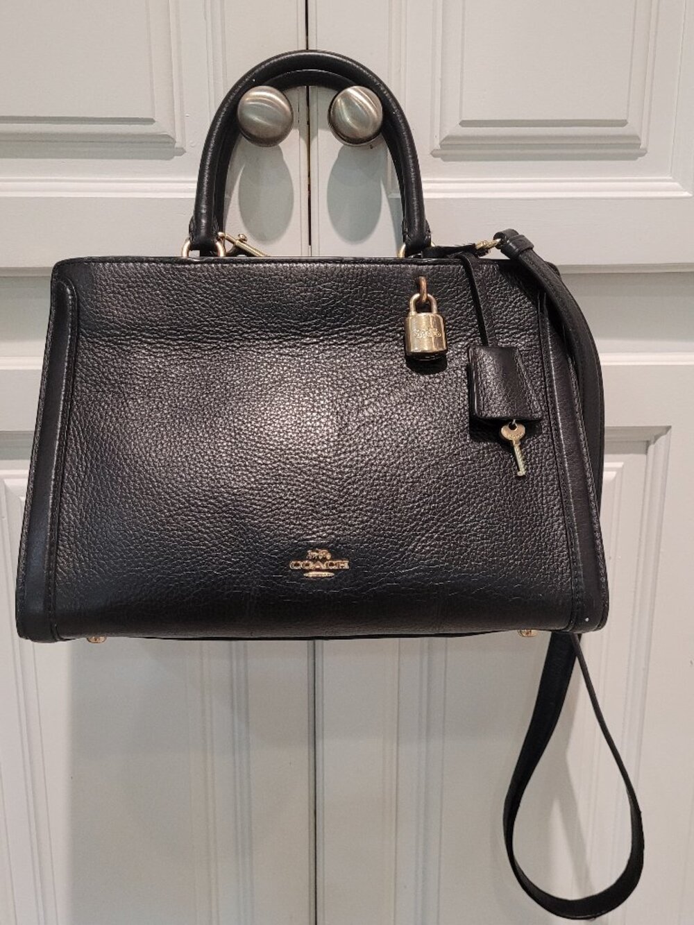 Coach New York~Pebbled Black Leather ~Handbag with Lock & Key & Crossbody Strap